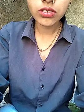 Hotty ruvi online show from October 2025 06:49:01 AM