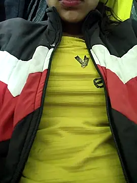 Hotty ruvi online show from October 2025 07:25:01 PM