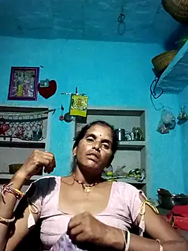 Snapshot of Mohni_cute chatting on October 2025 12:28:02 PM Mohni cute online show from October 2025 12:28:02 PM