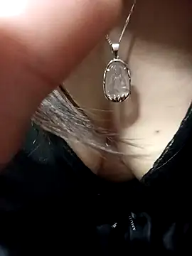 ZingCii online show from October 2025 05:53:02 AM