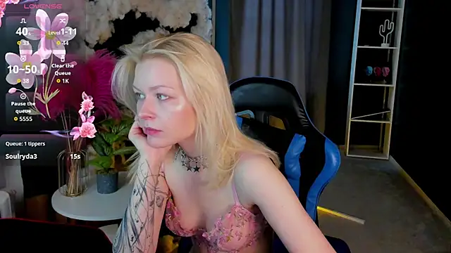 Callista a online show from April 2026 03:05:01 AM