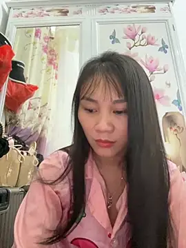 Ami-mi00 online show from October 2025 04:18:01 PM