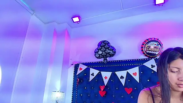 Gabriela milani online show from February 2026 07:11:01 PM