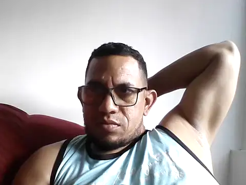 Snapshot of fayola20 chatting on April 2026 07:49:01 PM fayola20 online show from April 2026 07:49:01 PM