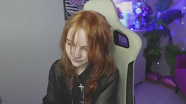 Staymonica online show from February 2026 01:18:01 PM