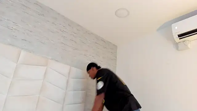 jax black online show from January 2026 06:55:02 PM