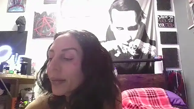 inkdhollow1 online show from November 2025 06:15:02 AM