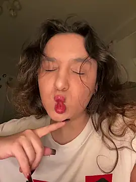 Luisaa rosee online show from October 2025 10:55:01 PM