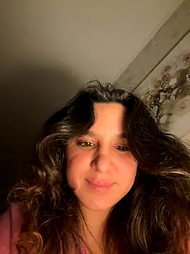 Luisaa rosee online show from November 2025 12:32:02 AM