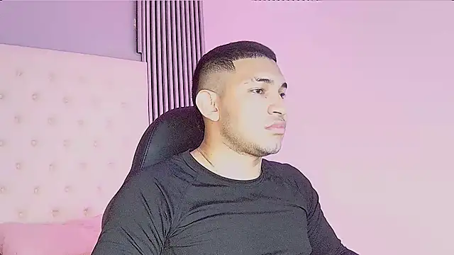 venedic bull online show from October 2025 08:20:02 PM