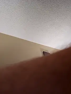 Roddog18 online show from February 2026 07:51:01 AM