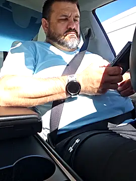 Roddog18 online show from February 2026 06:15:02 PM