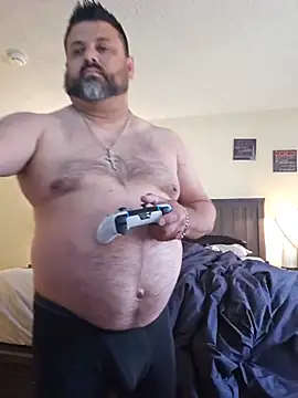 Snapshot of Roddog18 chatting on May 2026 02:09:02 AM Roddog18 online show from May 2026 02:09:02 AM