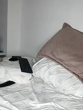 Zoe riivas online show from January 2026 09:44:02 AM