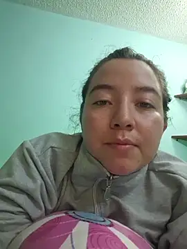 annyaparis online show from November 2025 01:48:02 AM