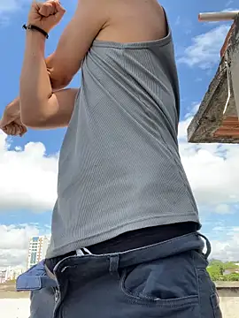 LiamMyst online show from December 2025 03:32:02 PM