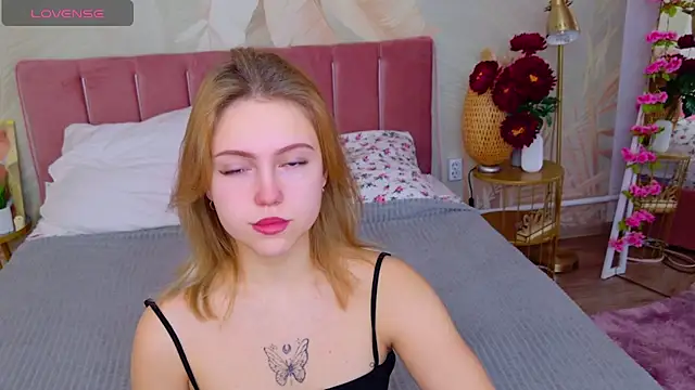 Stellahaart online show from November 2025 07:20:02 AM