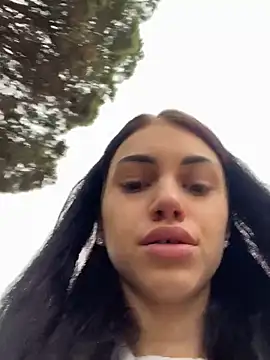 ilariea girl online show from October 2025 01:33:02 PM