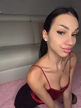 Snapshot of ilariea_girl chatting on July 2026 02:56:02 PM ilariea girl online show from July 2026 02:56:02 PM