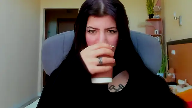 Miamoora online show from October 2025 08:15:02 AM