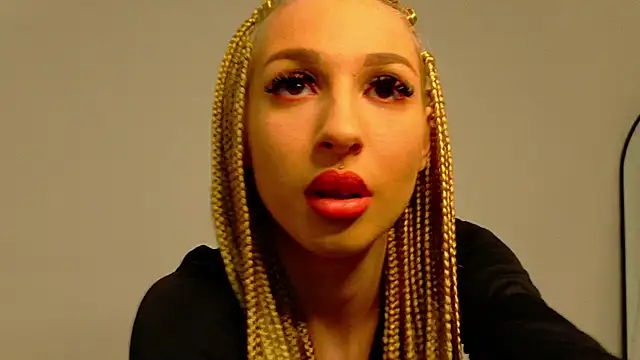 Sia a online show from December 2025 12:43:01 PM