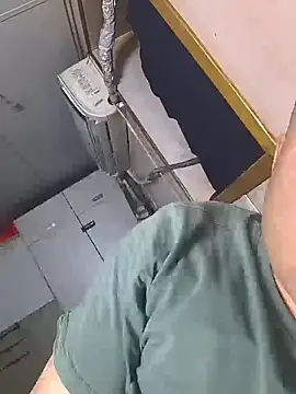 han515319 online show from April 2026 10:52:02 PM