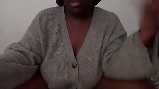 nanaisbackk online show from October 2025 03:48:01 AM