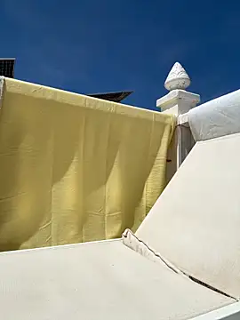 Martyca Beee online show from April 2026 12:19:02 PM