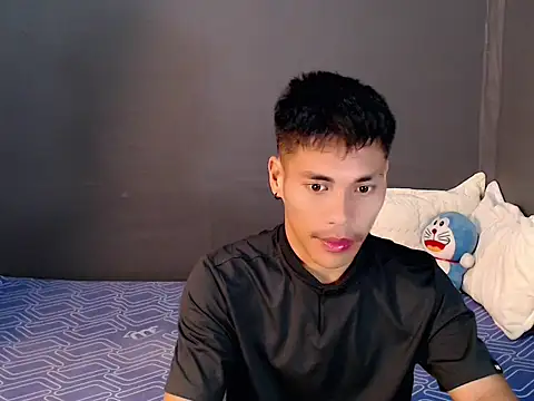 Cute Lucas online show from October 2025 12:48:02 PM