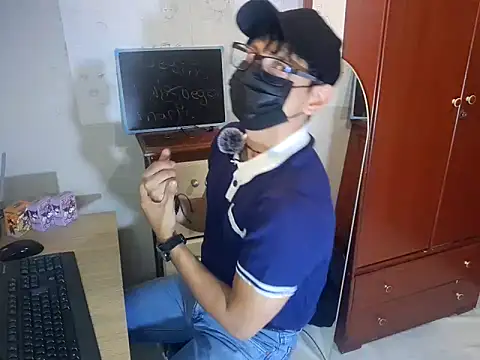 oppaboy online show from October 2025 03:51:02 PM