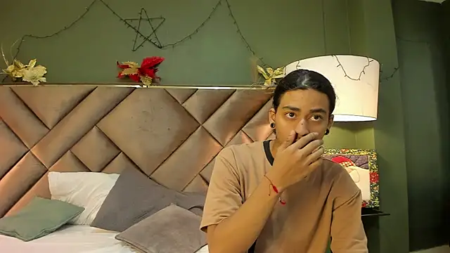 Dickie Dicking online show from December 2025 09:20:01 PM