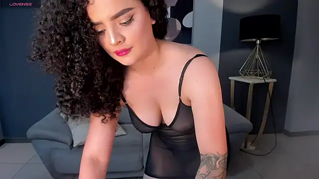 Snapshot of KylieJenkins chatting on October 2025 03:58:02 PM KylieJenkins online show from October 2025 03:58:02 PM