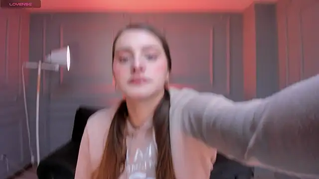 ZoeyWalker  online show from November 2025 11:44:02 AM