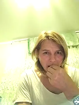 Masha412111 online show from November 2025 09:02:01 PM