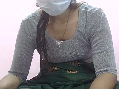 Laila Cute online show from January 2026 04:39:02 AM