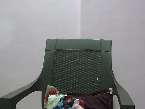 Laila Cute online show from April 2026 04:37:02 PM