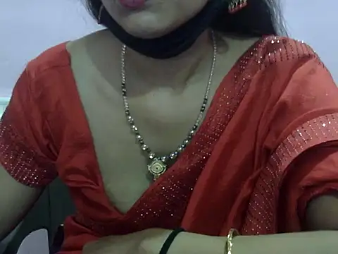 Snapshot of Laila_Cute chatting on April 2026 03:32:01 PM Laila Cute online show from April 2026 03:32:01 PM