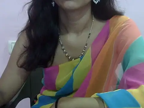 Snapshot of Laila_Cute chatting on May 2026 03:57:02 AM Laila Cute online show from May 2026 03:57:02 AM