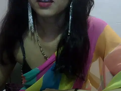 Snapshot of Laila_Cute chatting on May 2026 04:27:02 PM Laila Cute online show from May 2026 04:27:02 PM