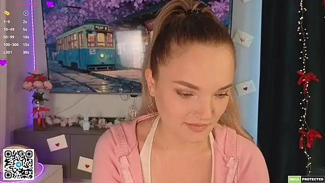 JulieLupo online show from April 2026 07:45:01 AM