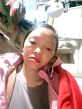 Minkine022 online show from October 2025 06:53:02 PM