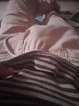 Snapshot of PhoningTint chatting on October 2025 03:11:02 PM PhoningTint online show from October 2025 03:11:02 PM