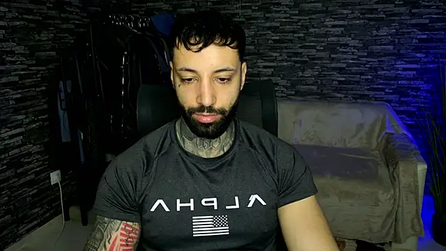 MasculineGuy99 online show from April 2026 09:13:01 PM