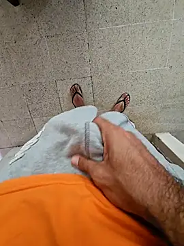 flakito1530 online show from October 2025 06:20:01 PM