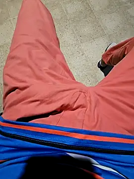 flakito1530 online show from November 2025 06:08:01 PM