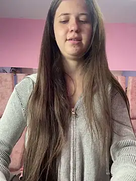 sarah sweett  online show from February 2026 03:42:02 PM