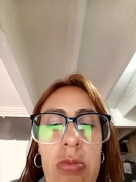 Jade 1-9 online show from February 2026 08:05:02 PM