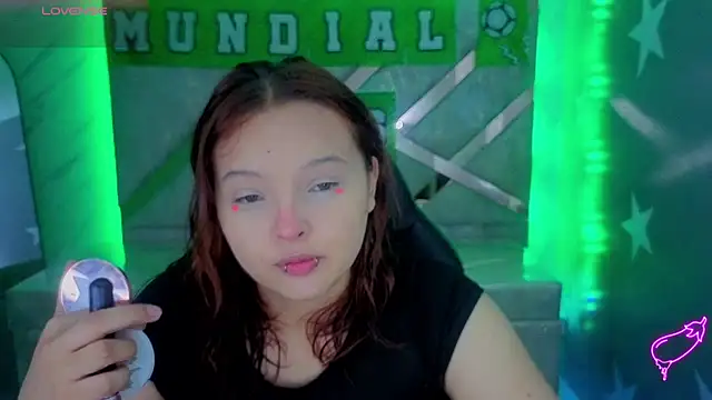 mia foster t online show from July 2026 01:15:02 PM