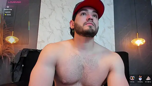 Snapshot of ElianKeiser chatting on November 2025 12:26:01 PM ElianKeiser online show from November 2025 12:26:01 PM