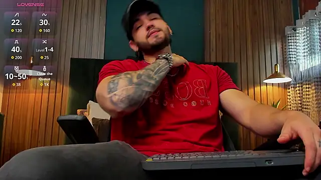 Snapshot of ElianKeiser chatting on January 2026 01:26:01 PM ElianKeiser online show from January 2026 01:26:01 PM